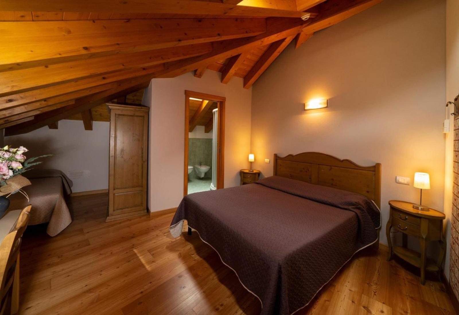 Albergo Parigi Arsie Luaran gambar